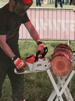 Cordless Electric chainsaws are now cutting the mustard