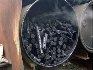 Biochar at the Centre for Alternative Technology: business opportunity for small woodland owners or climate change solution